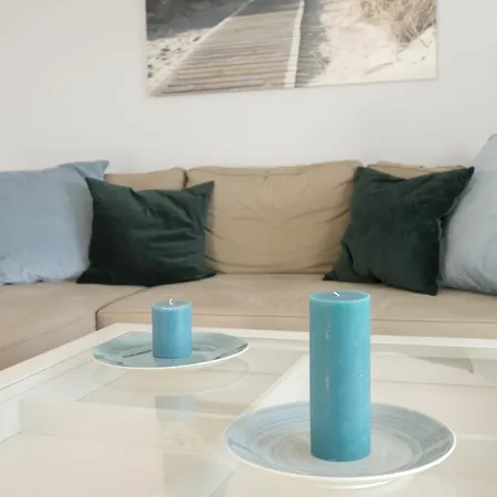 Modern On The Seafront Holiday home *